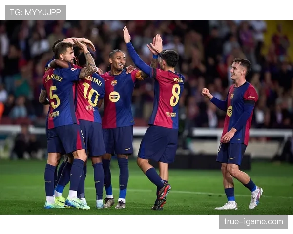 西甲国家德比打响！巴萨皇马巅峰对决，争夺西班牙足坛至高荣耀