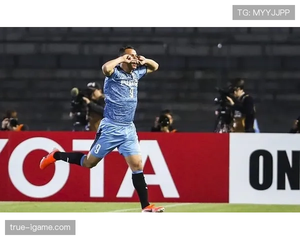 哈兰德进攻势能与创造力深度解析：如何重塑现代前锋角色