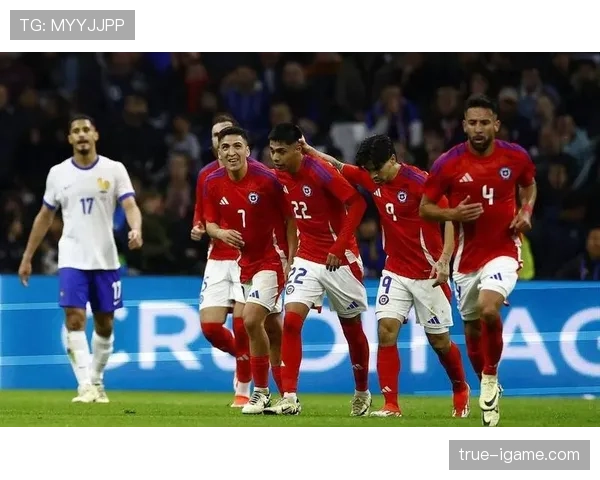 萨索洛中场新星闪耀，组织核心状态回暖助球队强势逆袭