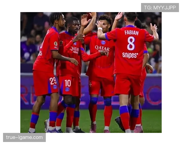 西甲新赛季格局重塑:豪强争霸,谁将问鼎冠军? 西甲新赛季格局重塑:豪强争霸,谁将问鼎冠军?