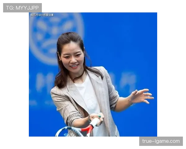 李娜那个冷静劲儿下场一脱，估计连老东家都没认出来吧！