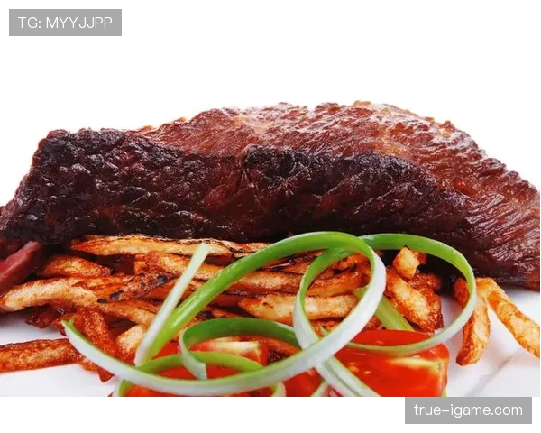 凯蒂·莱德基每天游50000米，吃三顿牛排，手机屏保是奥运金牌照片